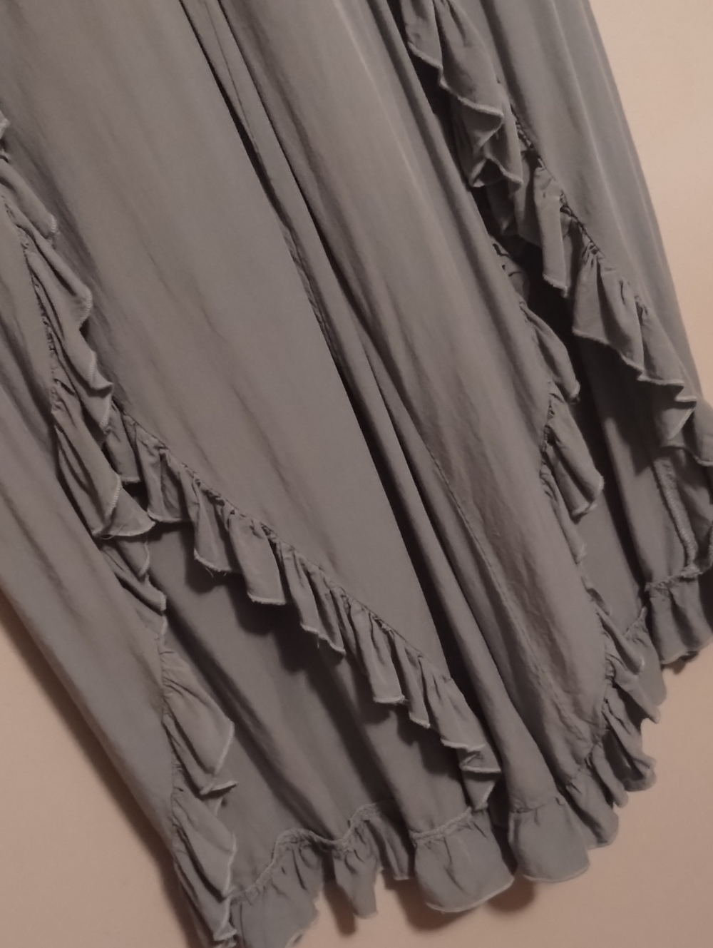 Boho Ruffle Pants L - Picture 2 of 6